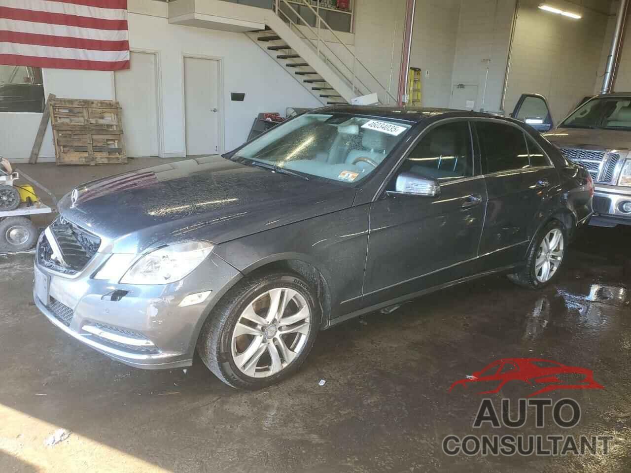 MERCEDES-BENZ E-CLASS 2011 - WDDHF8HB2BA345877
