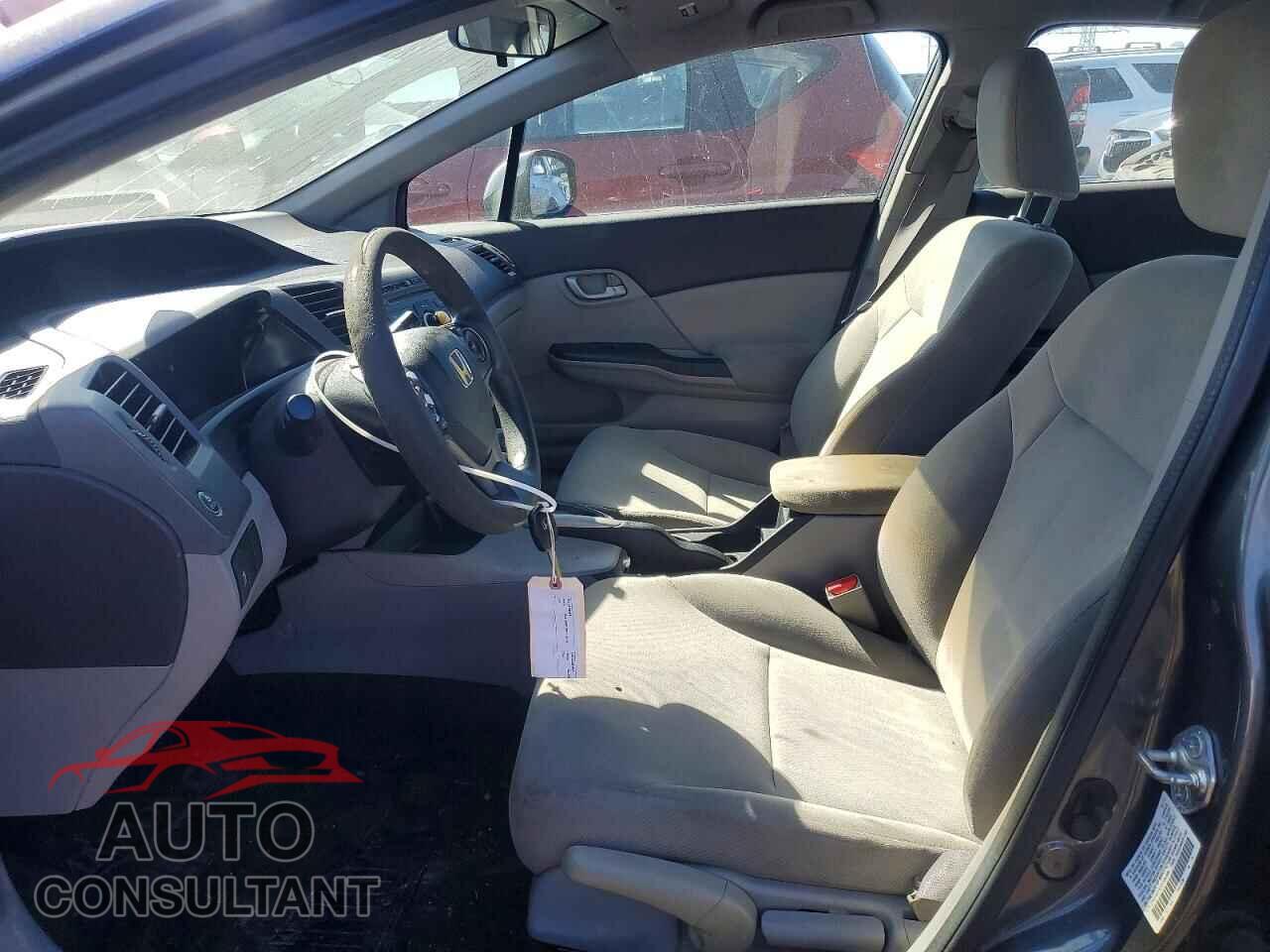 HONDA CIVIC 2012 - 2HGFB2F52CH584888