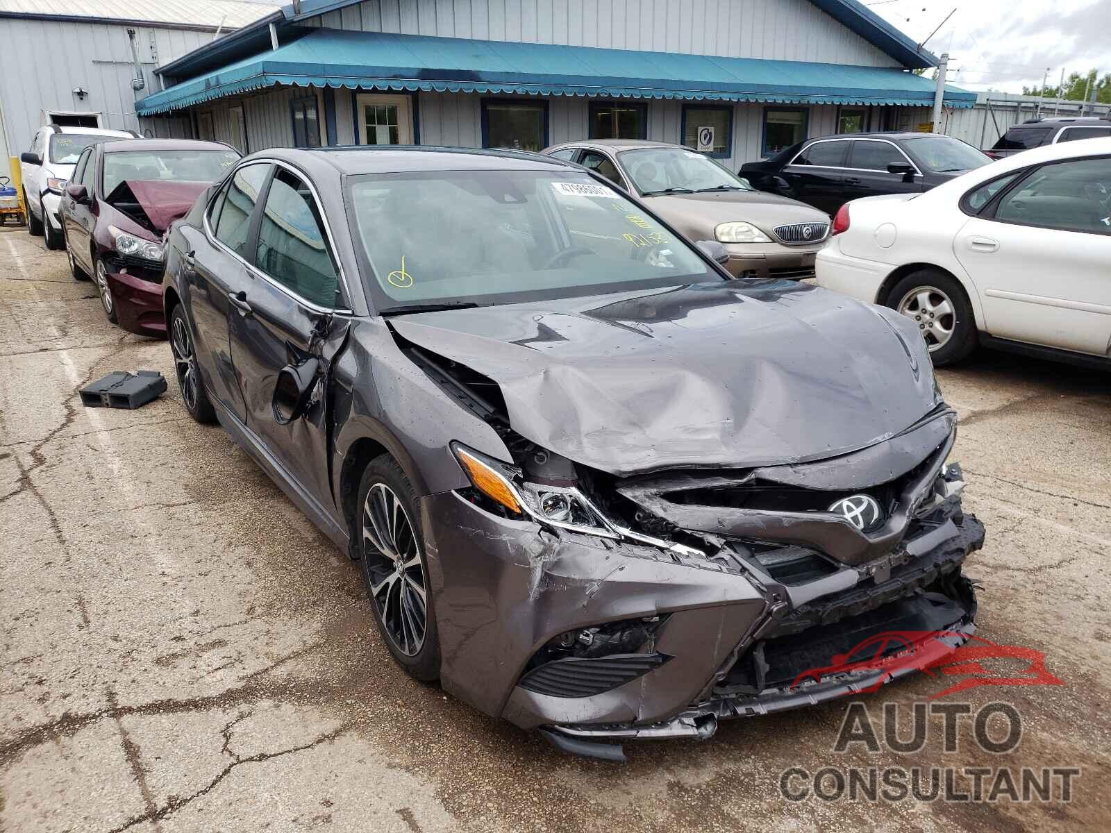 TOYOTA CAMRY 2020 - 4T1G11AK8LU921537