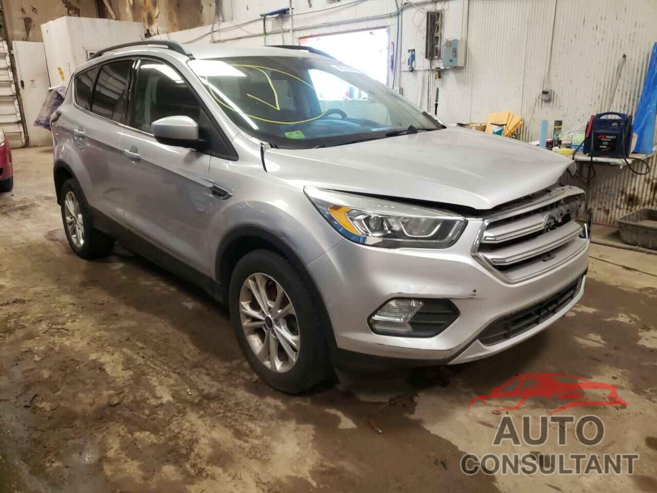 FORD ESCAPE 2017 - 1FMCU0GD7HUB26592