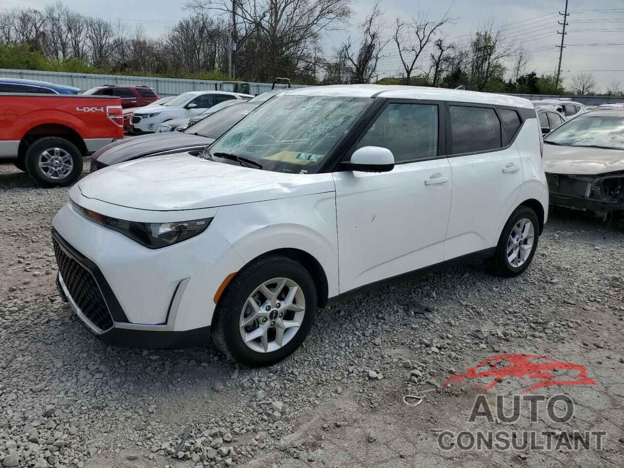 KIA SOUL 2023 - KNDJ23AU7P7875935
