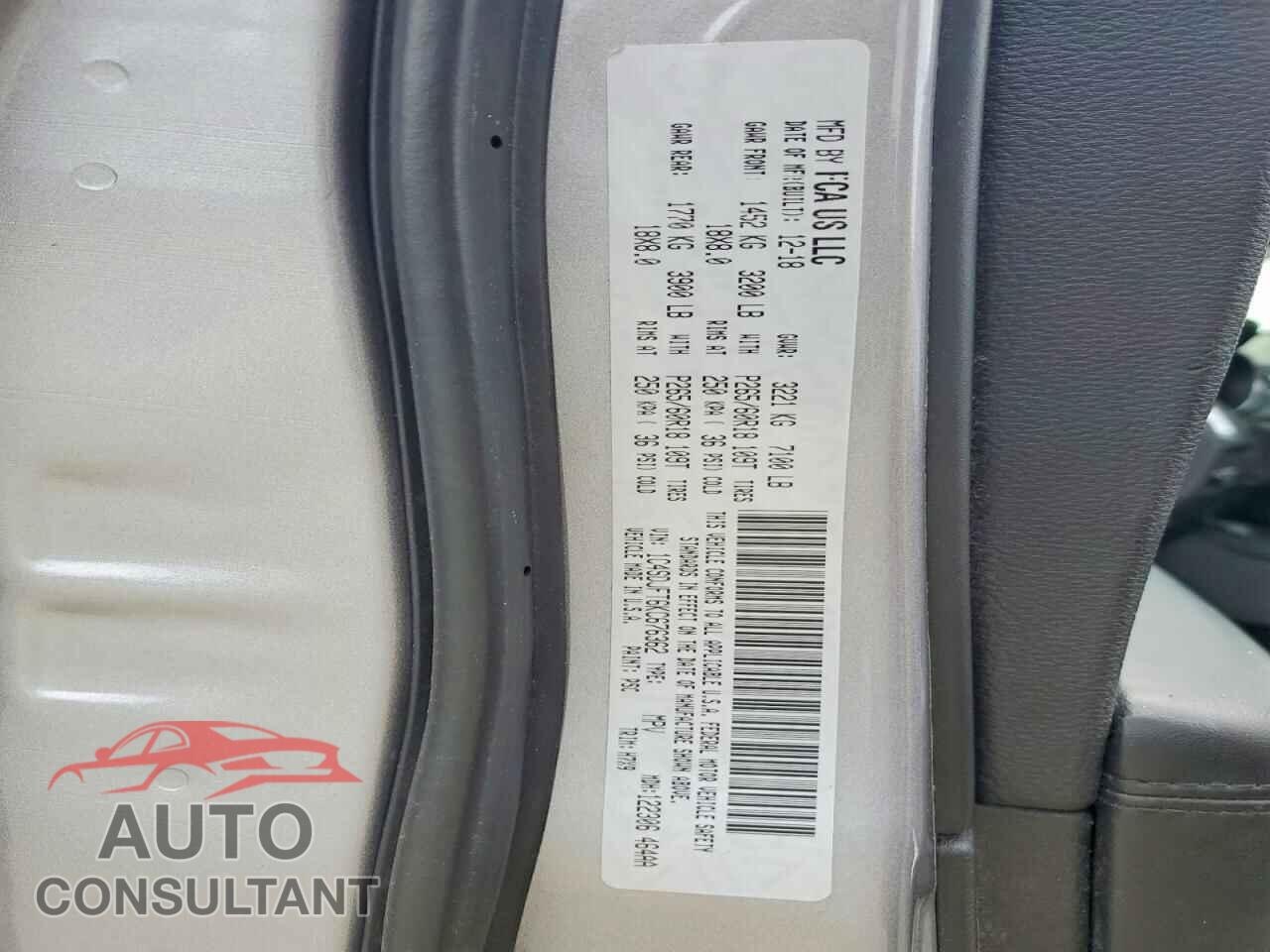 DODGE DURANGO 2019 - 1C4SDJFT6KC676362