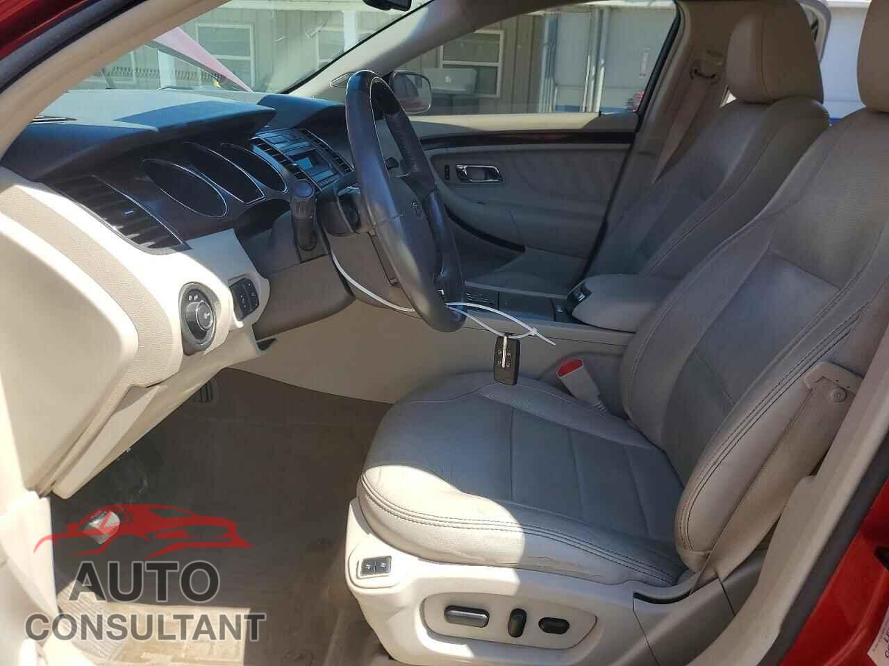 FORD TAURUS 2012 - 1FAHP2FW3CG130233