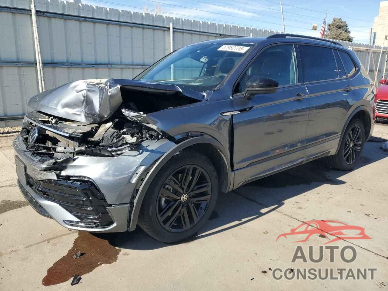 VOLKSWAGEN TIGUAN 2022 - 3VV8B7AX5NM109030