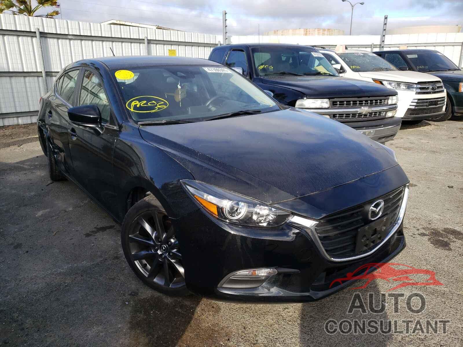 MAZDA 3 2018 - 3MZBN1L36JM172339