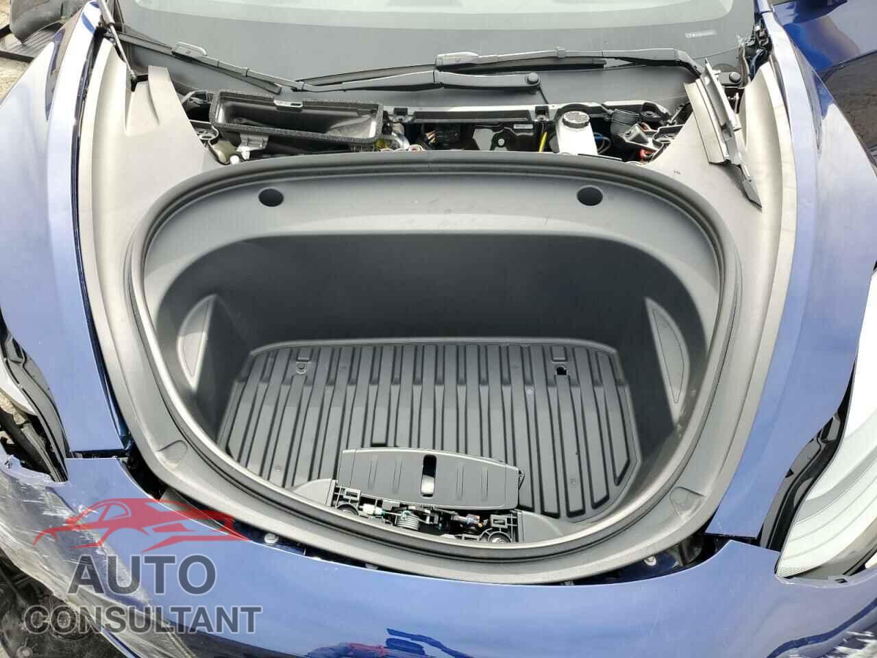 TESLA MODEL 3 2023 - 5YJ3E1ECXPF551071