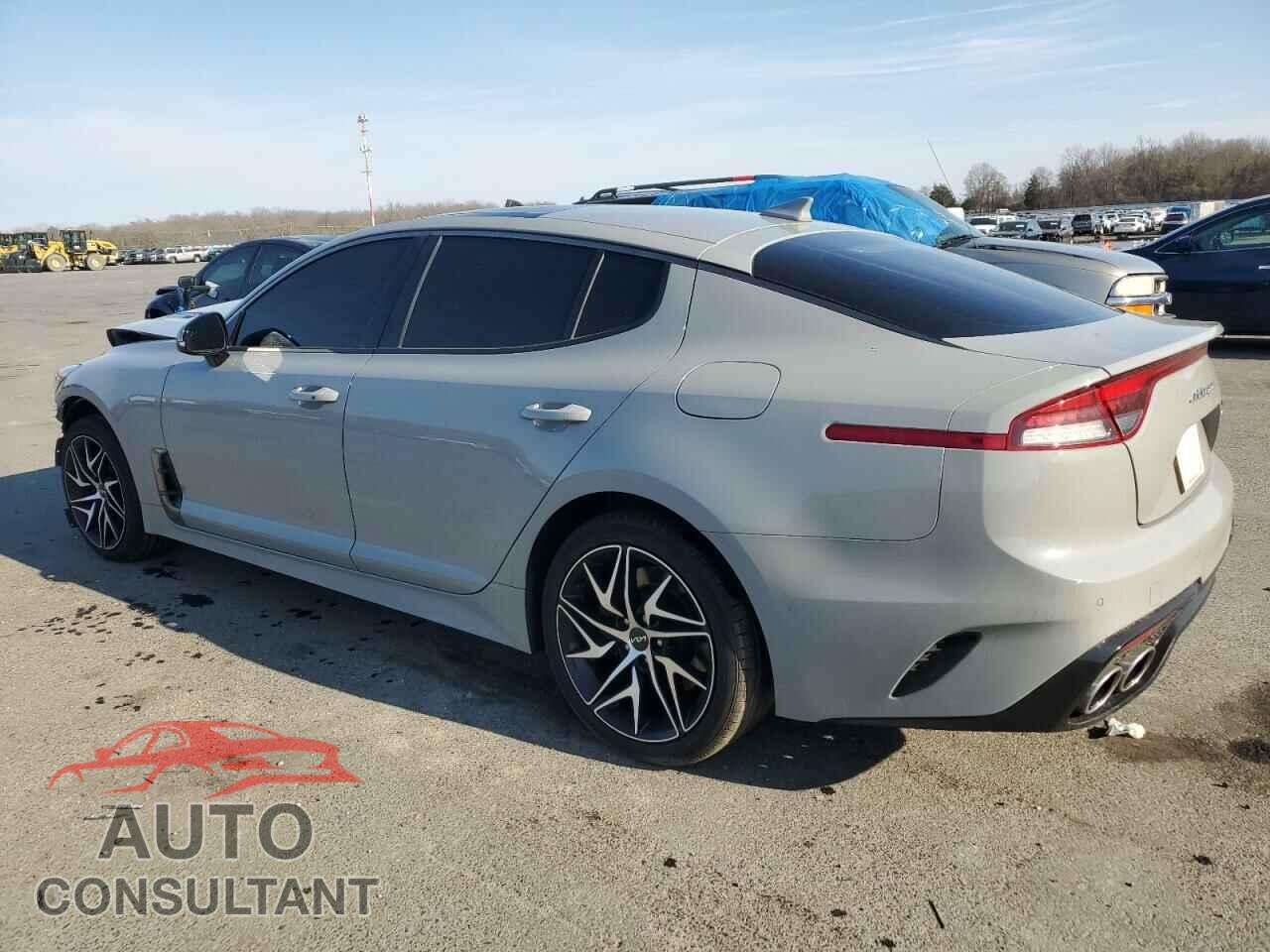 KIA STINGER 2022 - KNAE35LD4N6119082