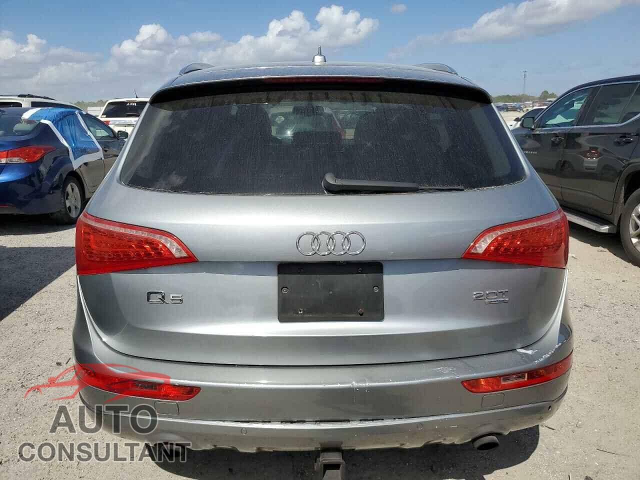 AUDI Q5 2011 - WA1LFBFP3BA020214