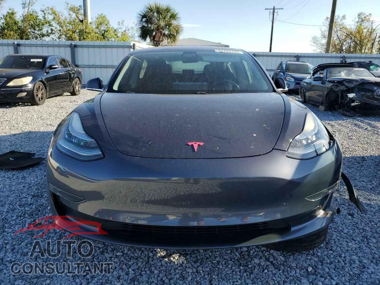 TESLA MODEL 3 2018 - 5YJ3E1EA5JF035626
