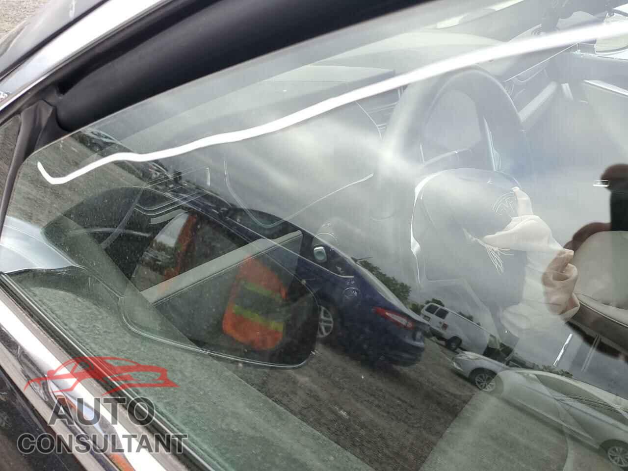 TESLA MODEL S 2016 - 5YJSA1E24GF135628