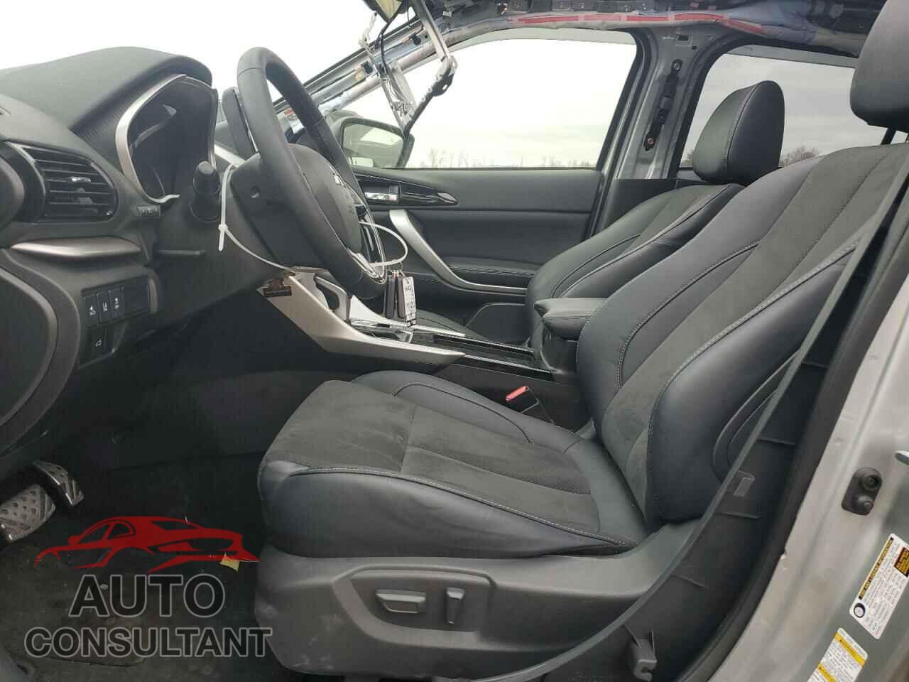 MITSUBISHI ECLIPSE 2024 - JA4ATWAA8RZ036849