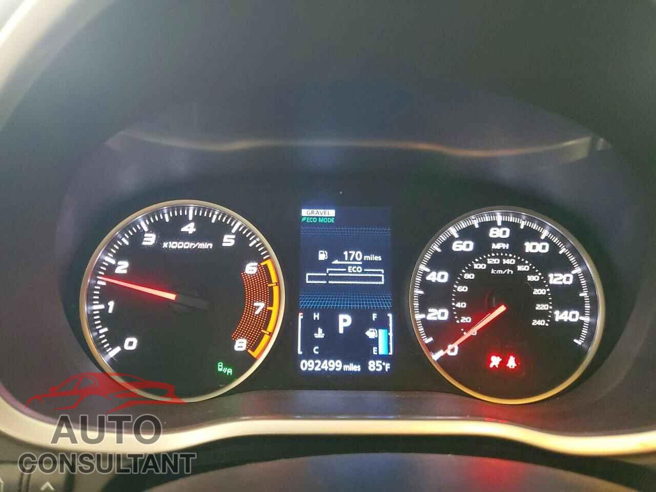 MITSUBISHI ECLIPSE 2018 - JA4AT5AA2JZ042466