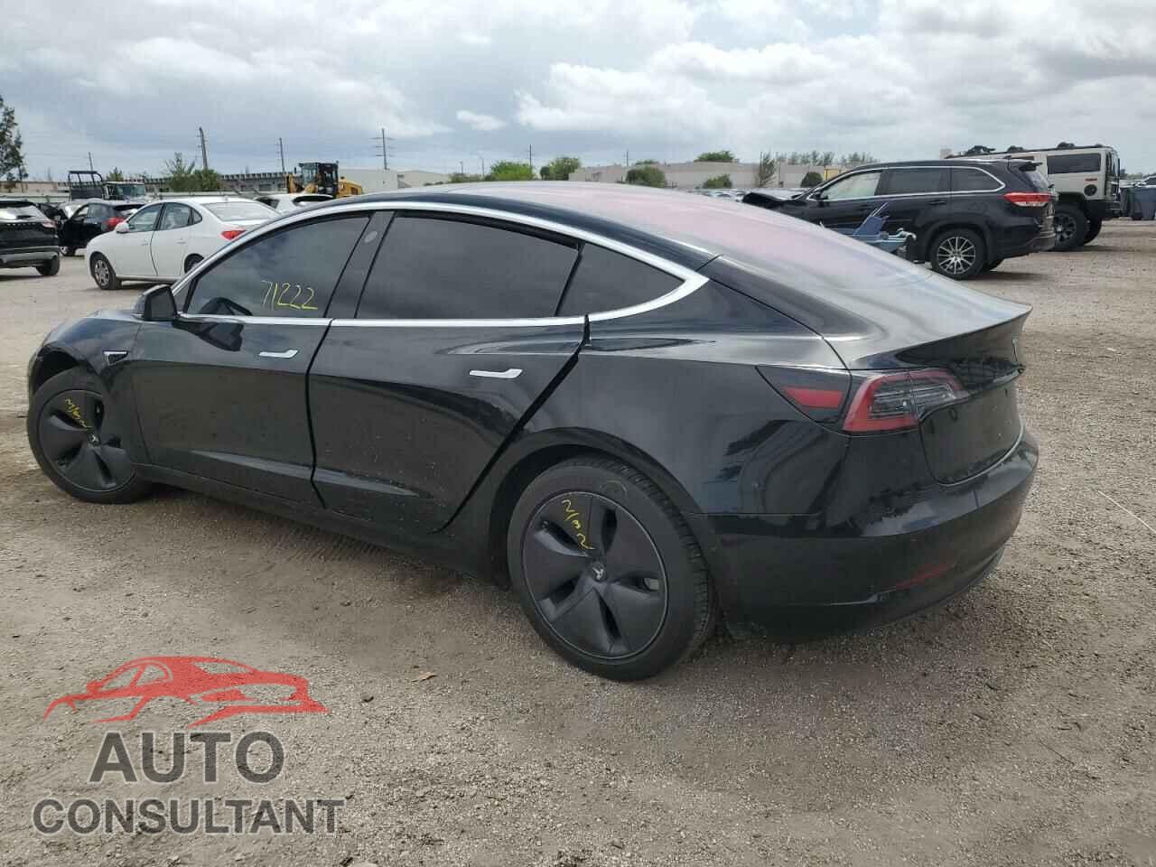 TESLA MODEL 3 2018 - 5YJ3E1EAXJF025402