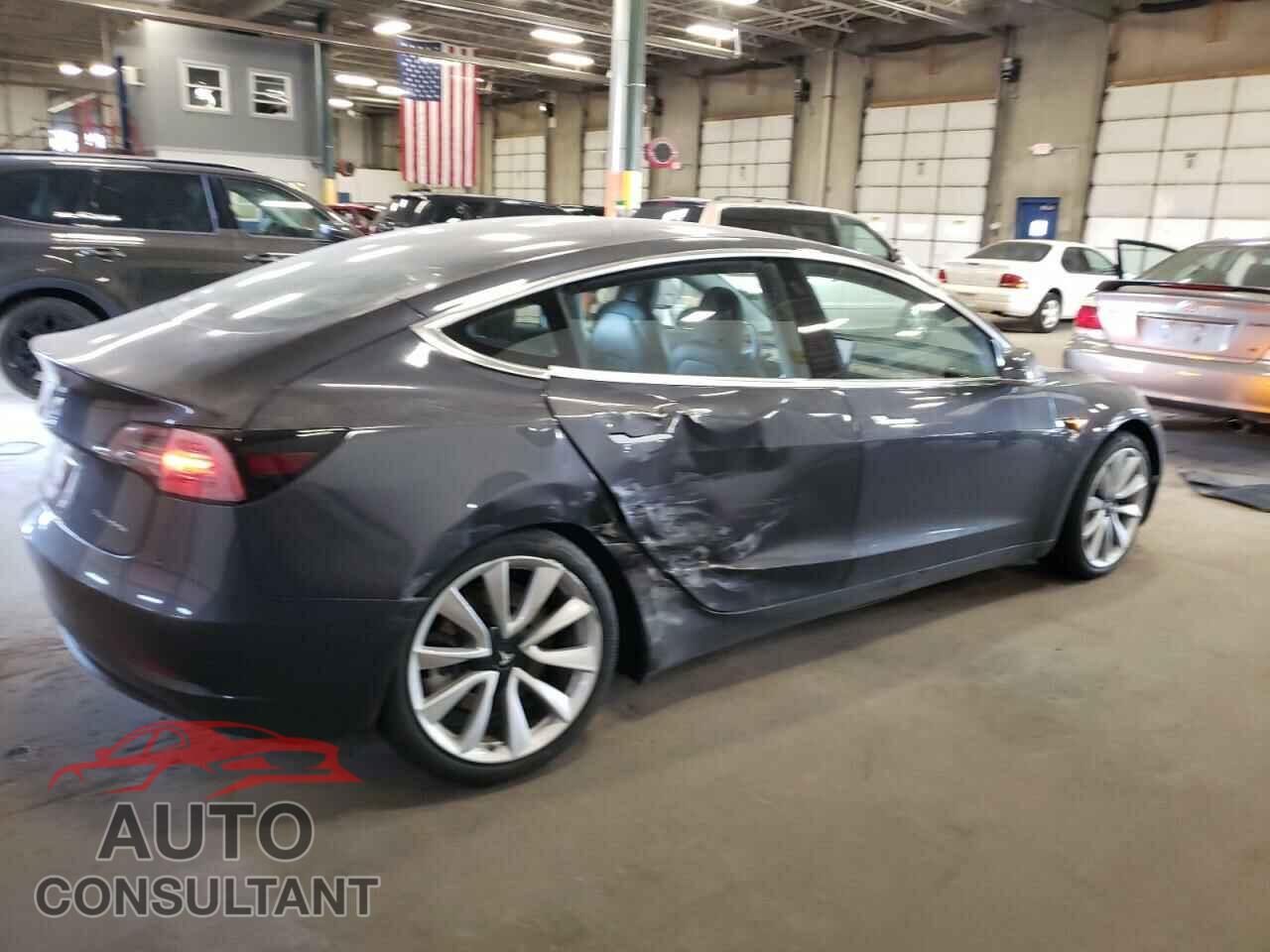 TESLA MODEL 3 2018 - 5YJ3E1EB8JF090788