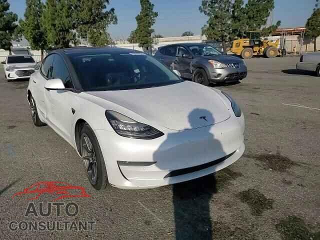 TESLA MODEL 3 2019 - 5YJ3E1EA5KF299883