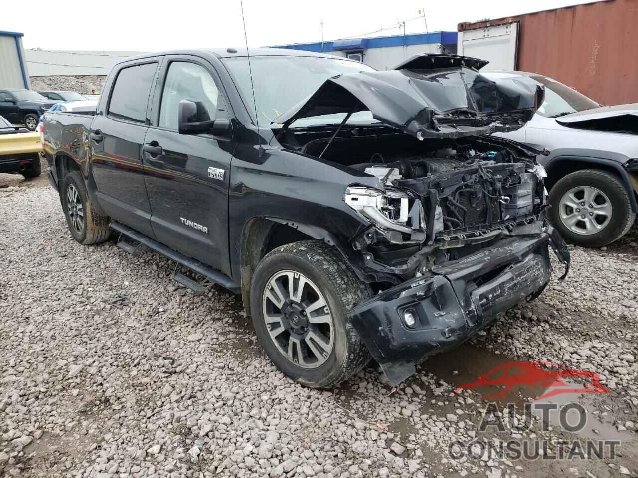 TOYOTA TUNDRA 2018 - 5TFDW5F19JX775418