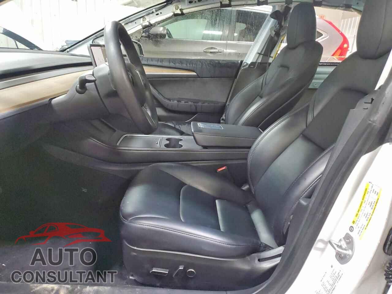 TESLA MODEL 3 2023 - 5YJ3E1EA7PF644774