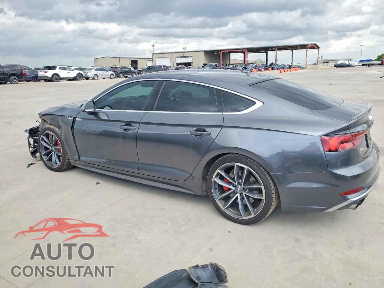 AUDI S5/RS5 2018 - WAUC4CF55JA038614