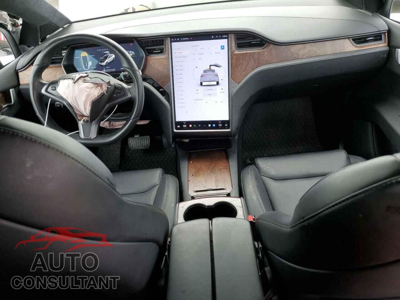 TESLA MODEL X 2020 - 5YJXCAE21LF305597