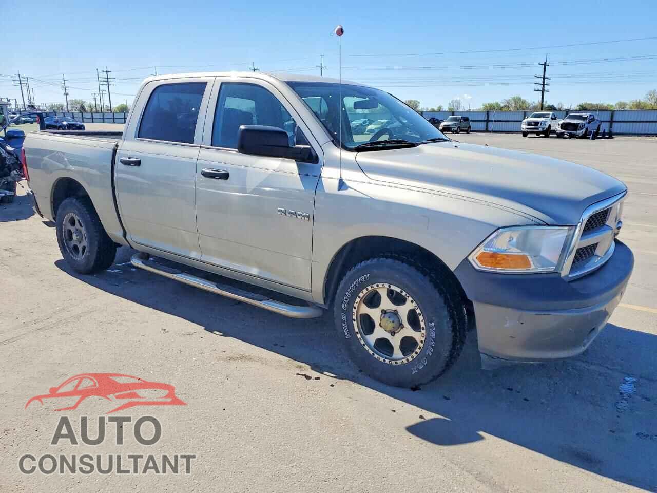 DODGE RAM 1500 2010 - 1D7RB1CP5AS196271