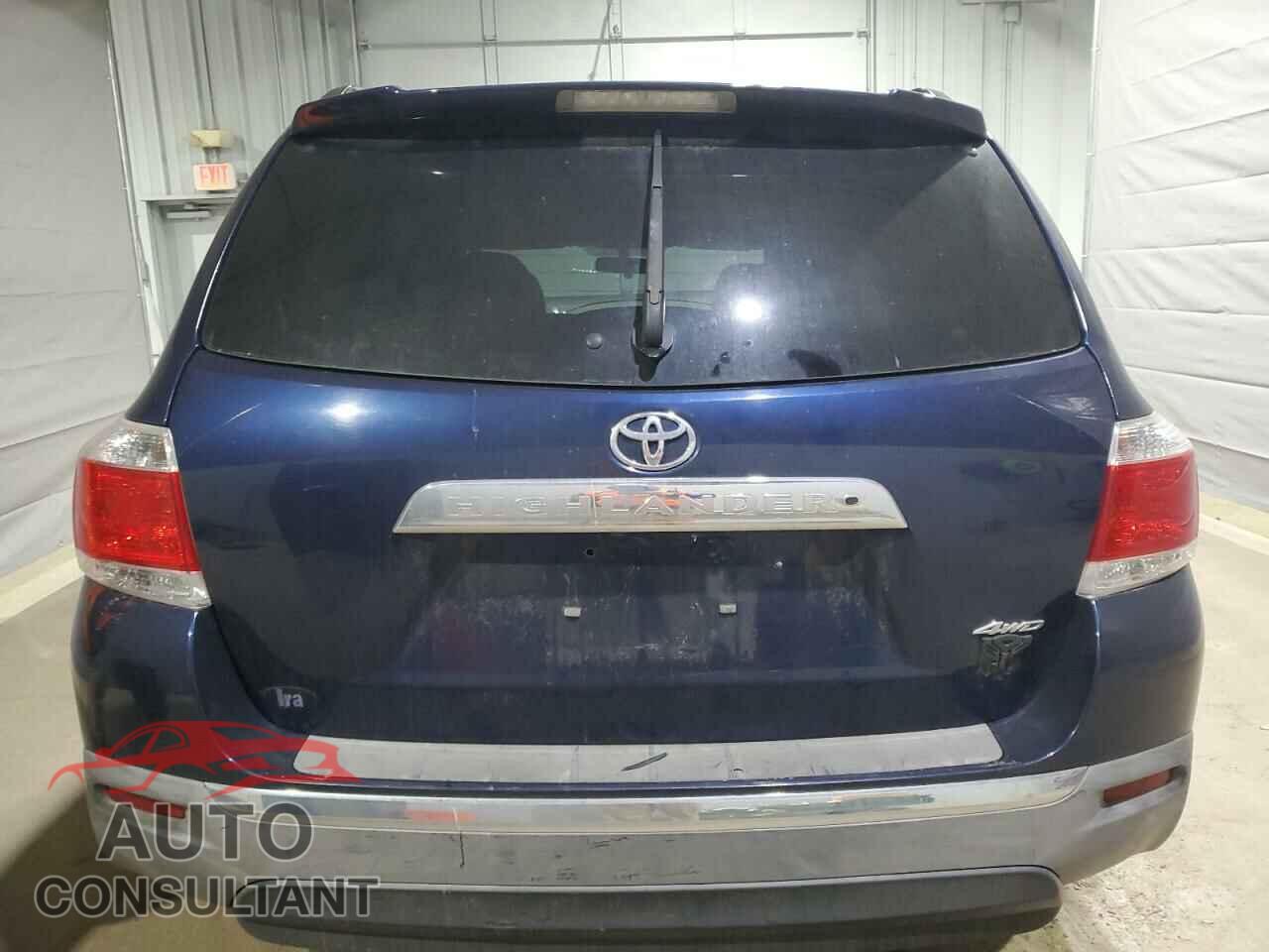 TOYOTA HIGHLANDER 2011 - 5TDBK3EH0BS064400