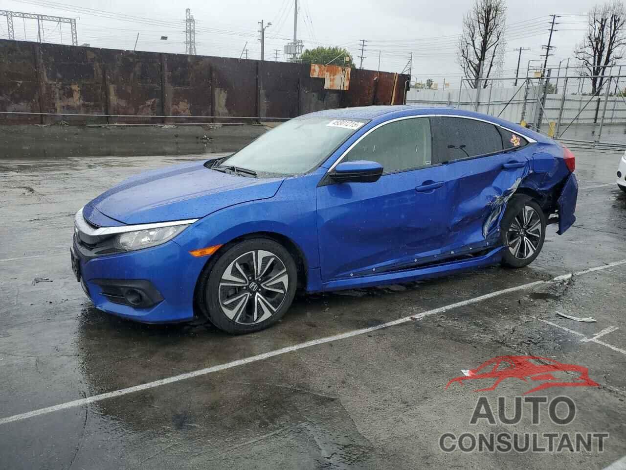 HONDA CIVIC 2018 - JHMFC1F33JX010120