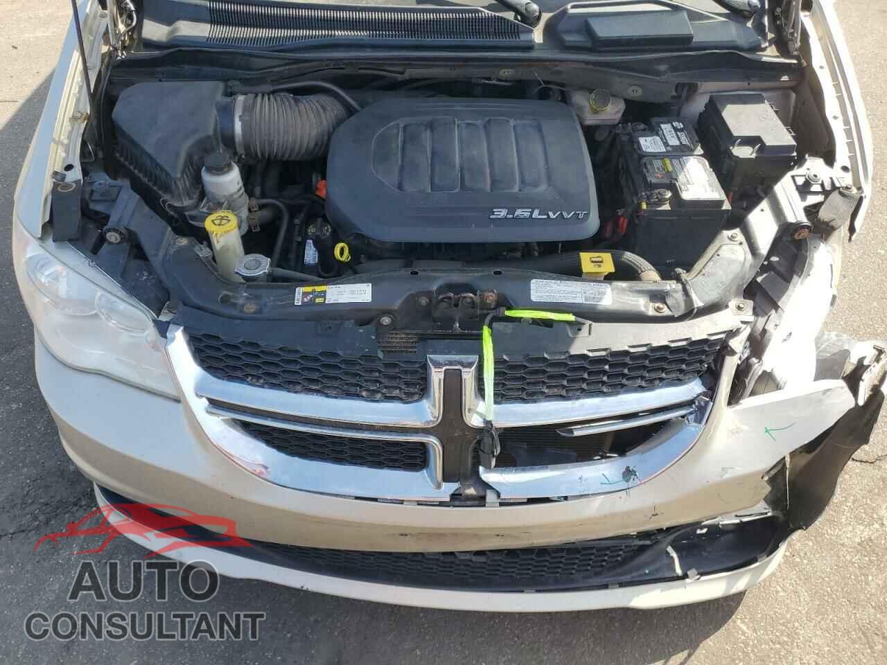DODGE CARAVAN 2013 - 2C4RDGBG0DR652918