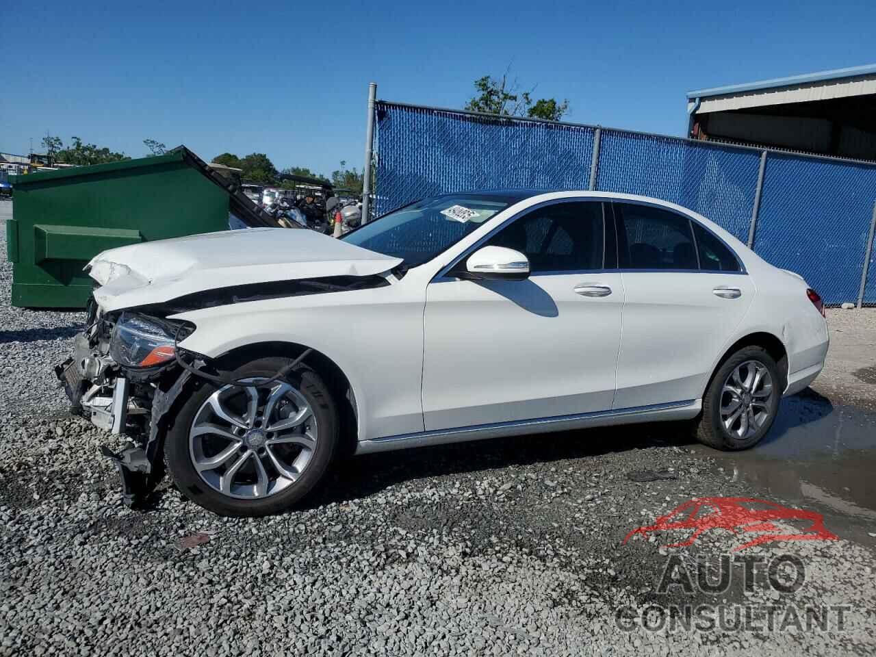MERCEDES-BENZ C-CLASS 2015 - 55SWF4KB5FU070245