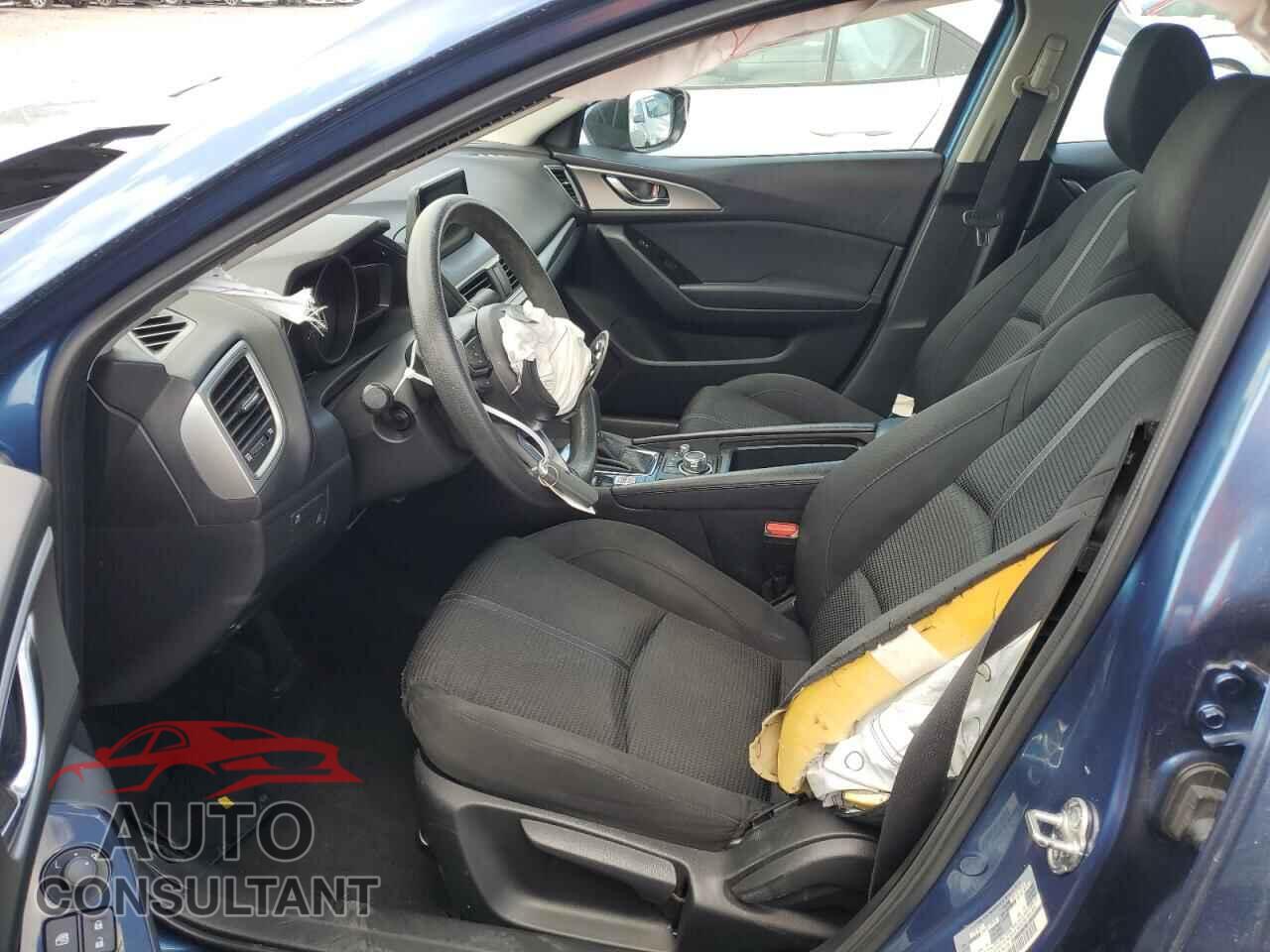 MAZDA 3 2018 - 3MZBN1U7XJM161782