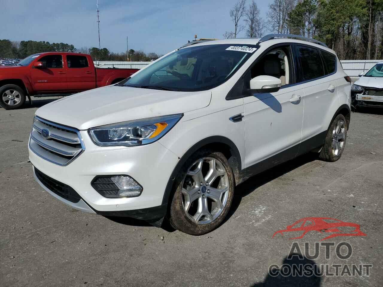 FORD ESCAPE 2018 - 1FMCU9J9XJUB26973