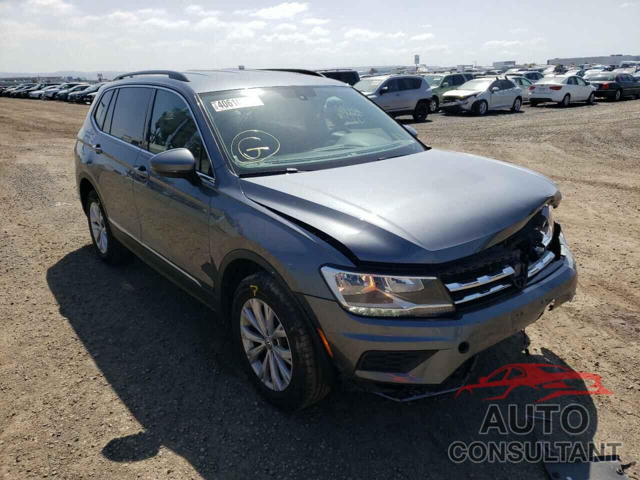 VOLKSWAGEN TIGUAN 2018 - 3VV3B7AX1JM133460