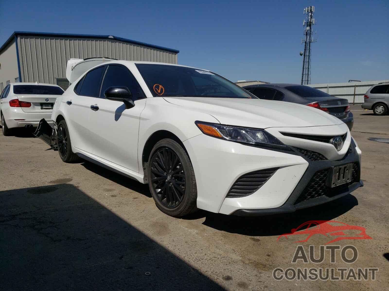 TOYOTA CAMRY 2019 - 4T1B11HK5KU289952