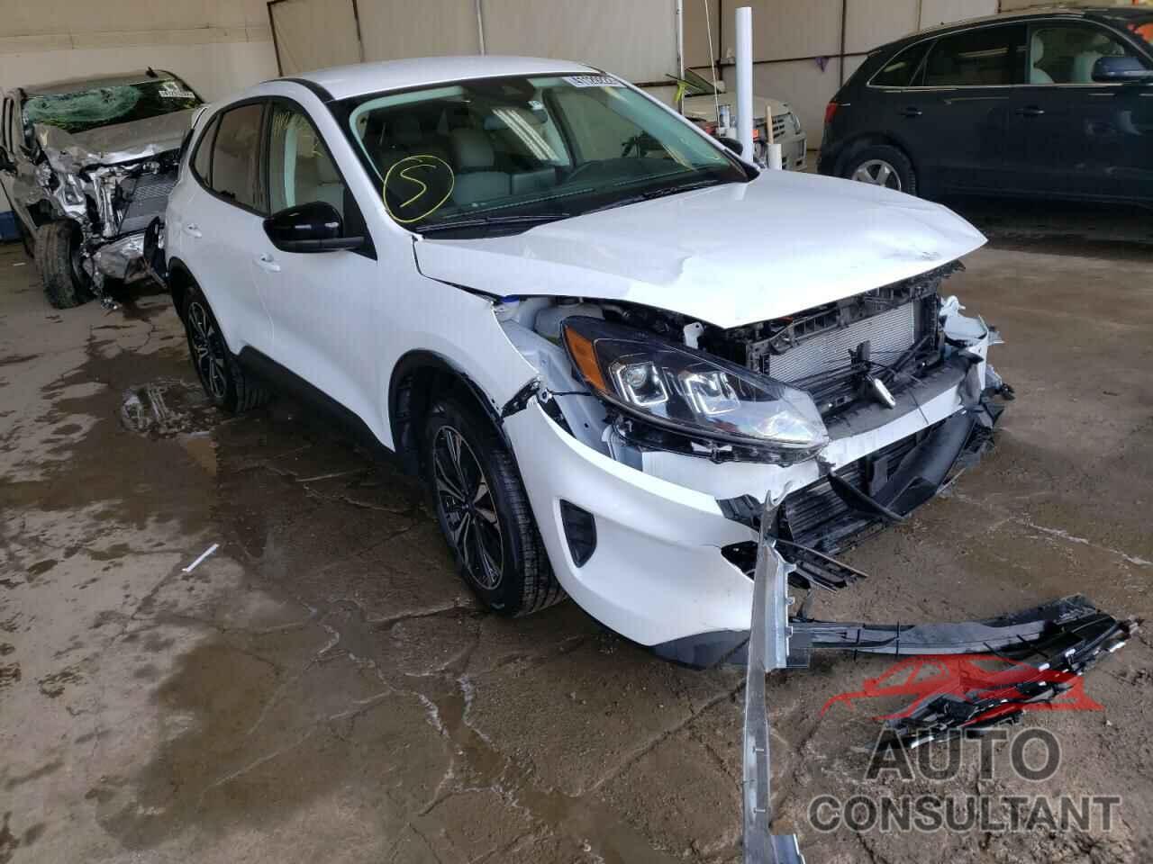 FORD ESCAPE 2021 - 1FMCU9G64MUA06197