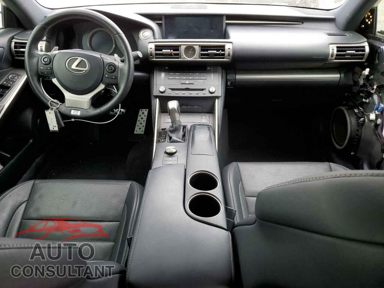 LEXUS IS 2015 - JTHCF1D28F5029009