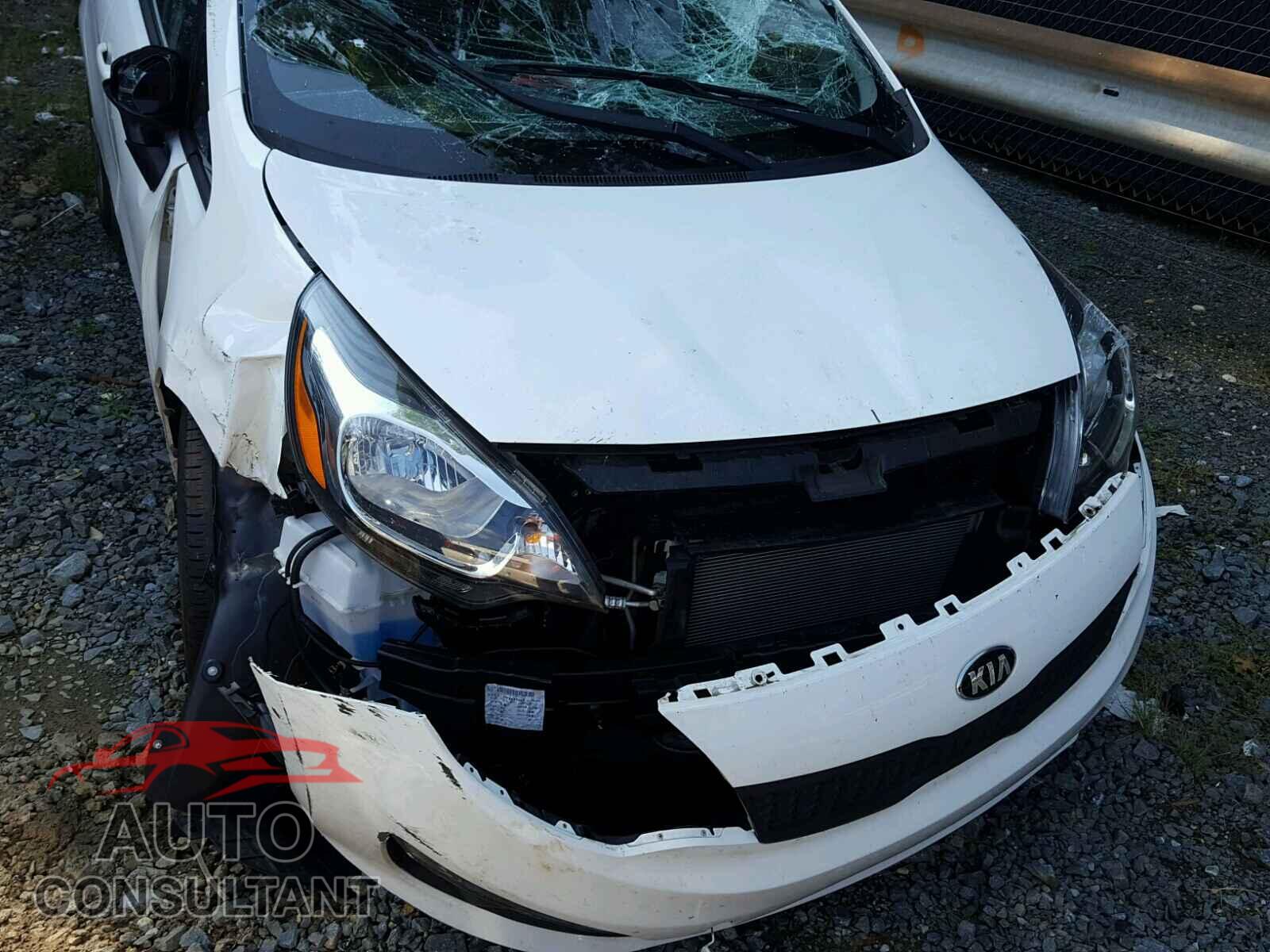 KIA RIO 2017 - KNADM4A3XH6037262