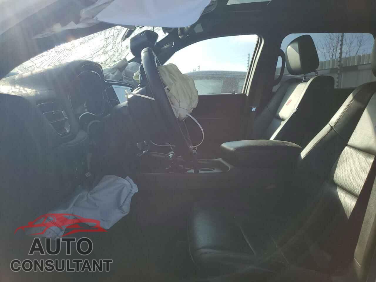 DODGE DURANGO 2022 - 1C4SDJCT7NC230939