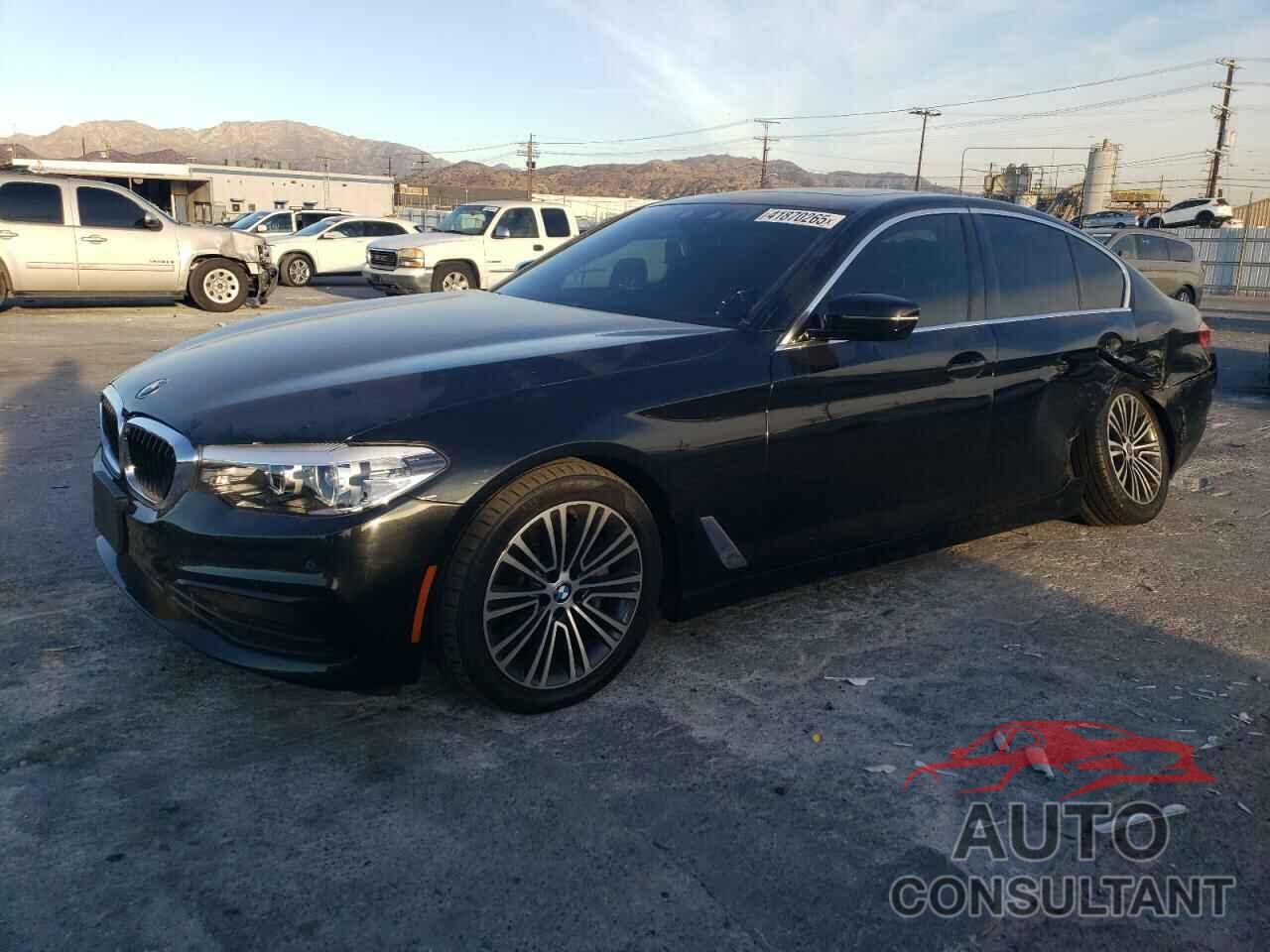 BMW 5 SERIES 2019 - WBAJA5C53KWW08467
