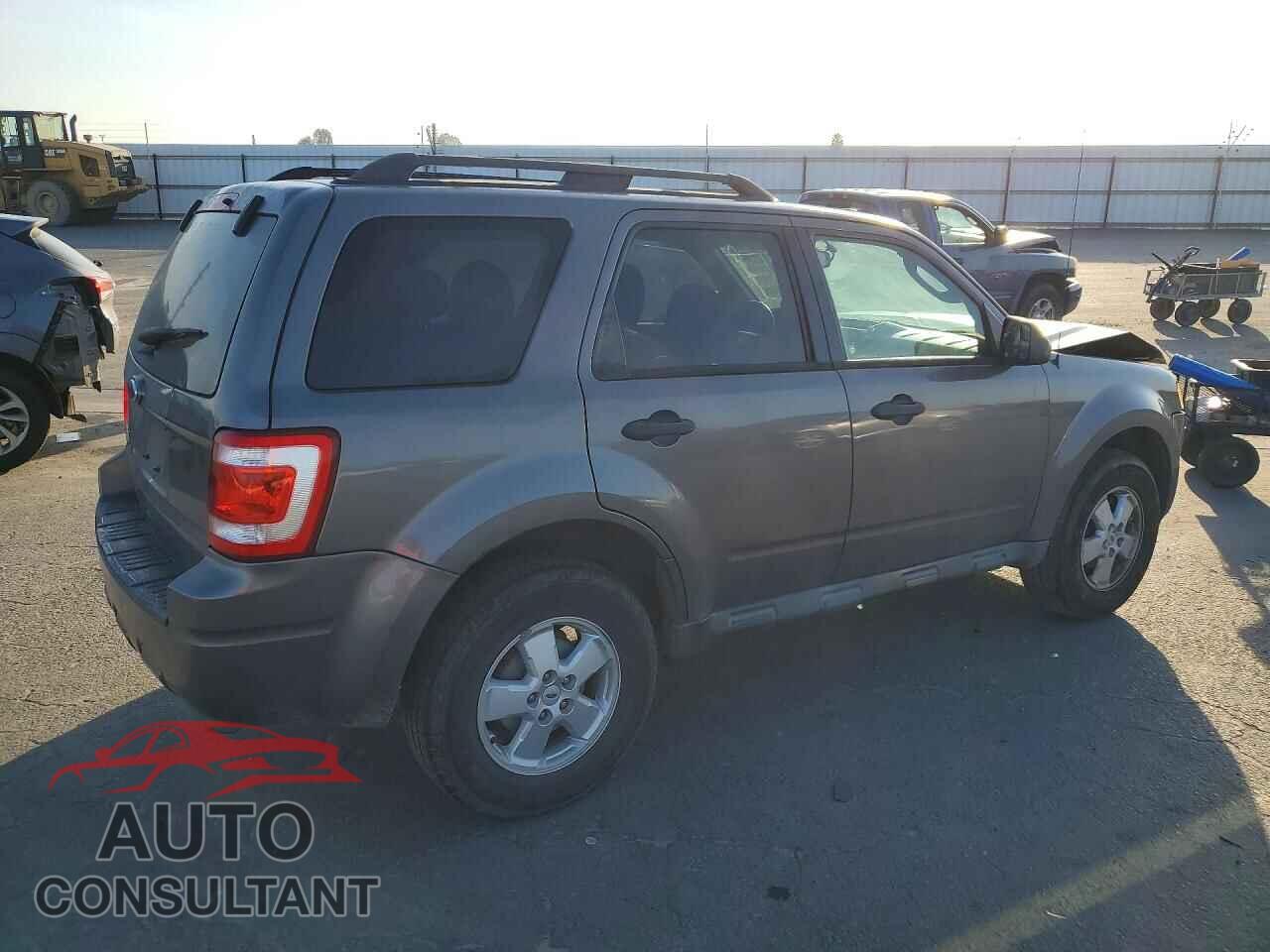 FORD ESCAPE 2011 - 1FMCU0D7XBKB22019