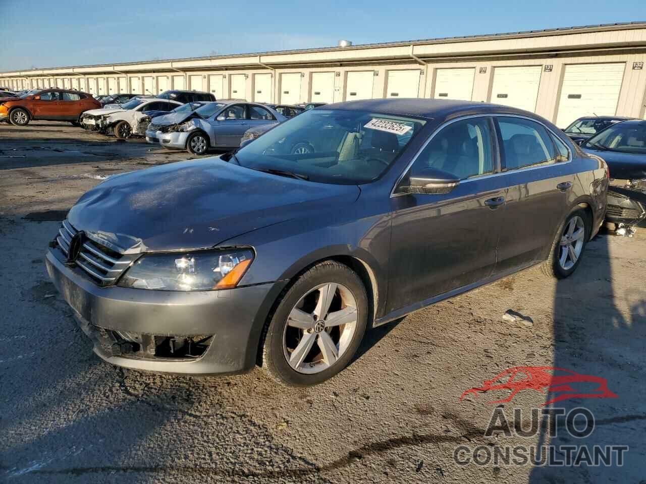 VOLKSWAGEN PASSAT 2012 - 1VWBH7A35CC024619