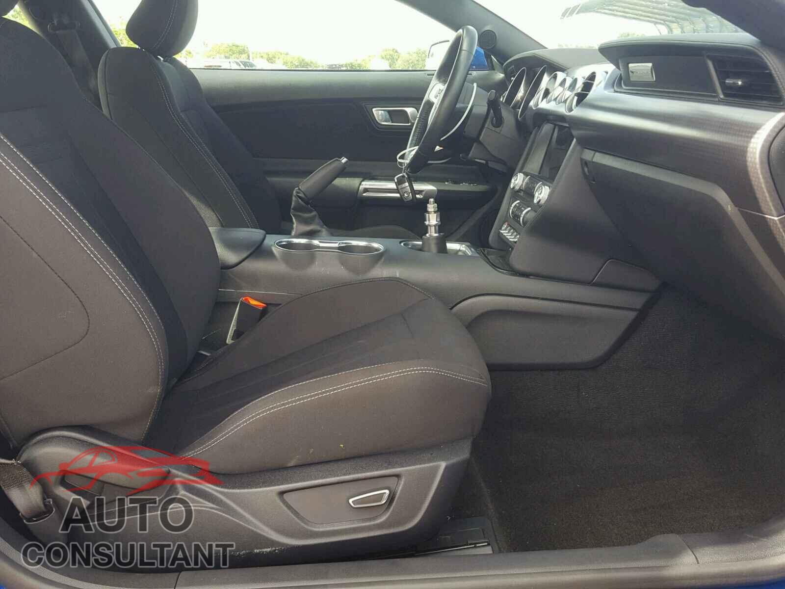 FORD MUSTANG 2018 - 1FA6P8TH2J5131902