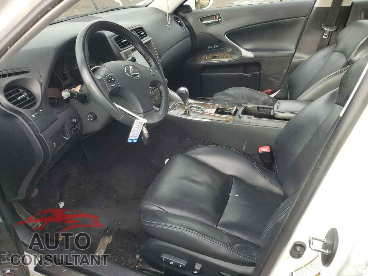LEXUS IS 2010 - JTHCF5C27A5041198