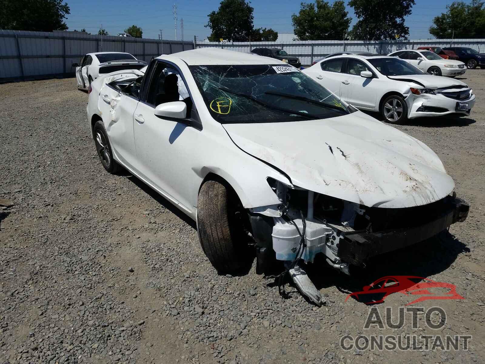 TOYOTA CAMRY 2017 - 4T1BF1FK2HU390010