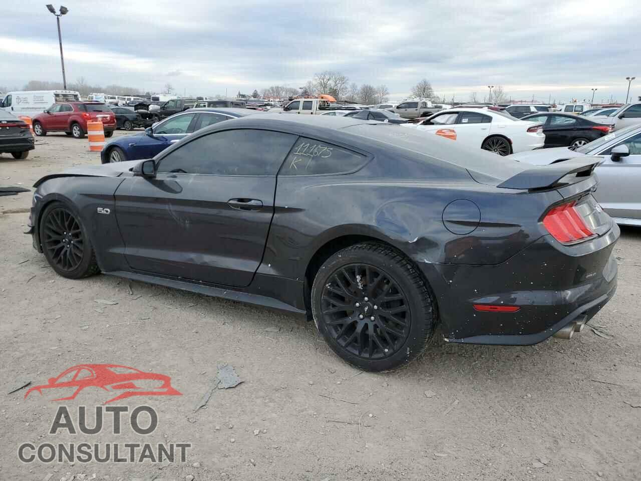 FORD MUSTANG 2022 - 1FA6P8CFXN5111675