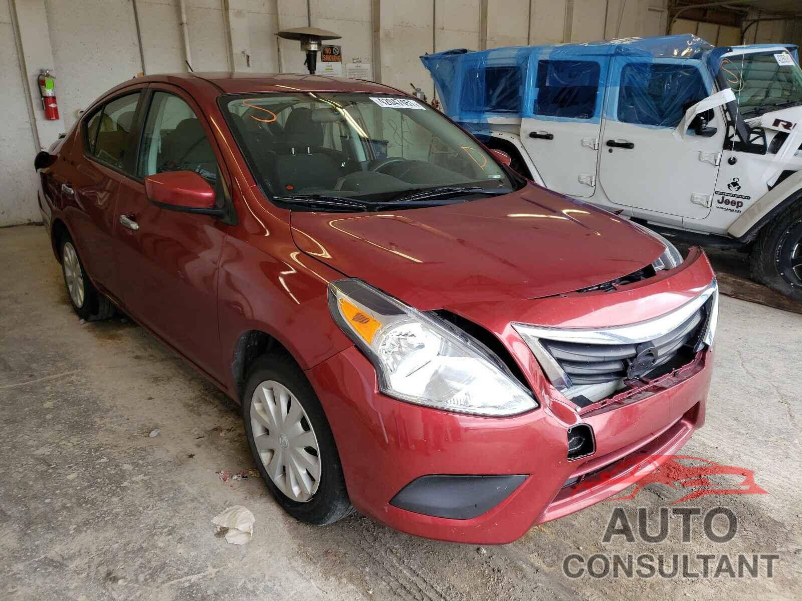 NISSAN VERSA 2018 - 3N1CN7AP6JL864531