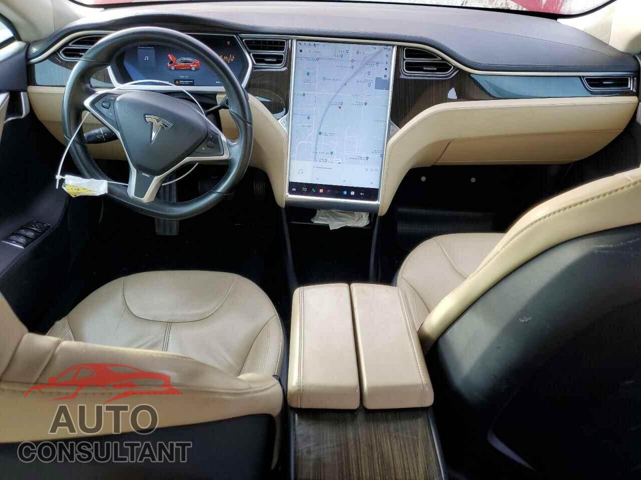 TESLA MODEL S 2013 - 5YJSA1CN3DFP11721