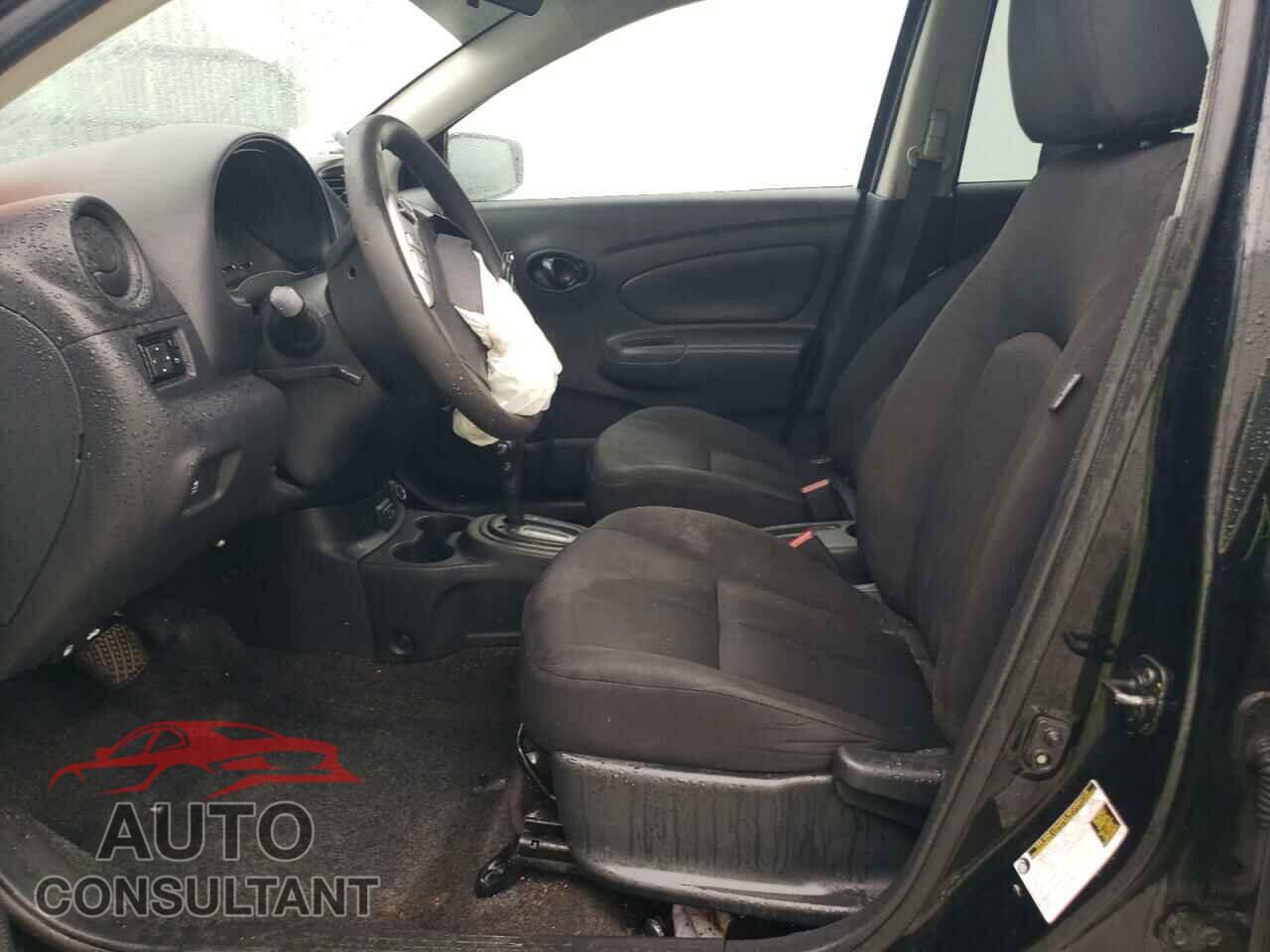 NISSAN VERSA 2019 - 3N1CN7AP3KL802764