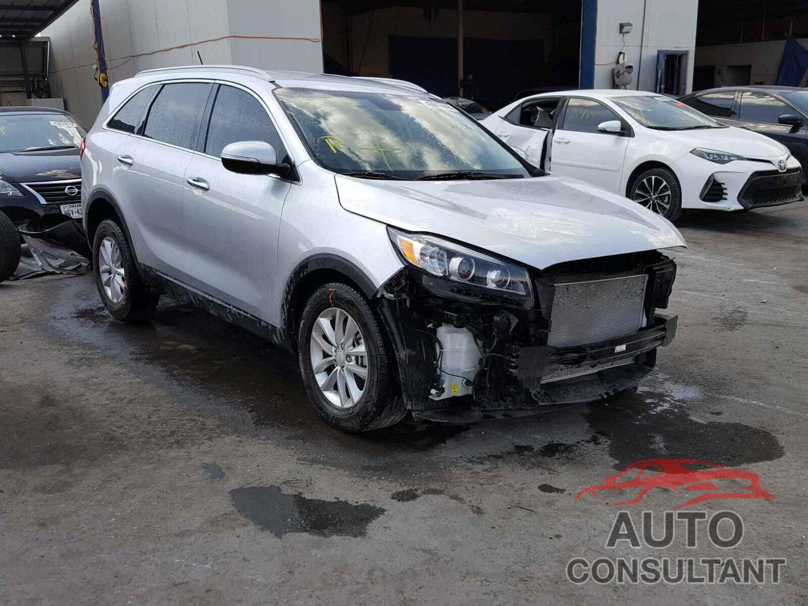 KIA SORENTO LX 2016 - 5XYPG4A3XGG165021