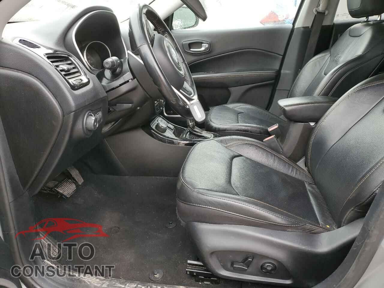 JEEP COMPASS 2021 - 3C4NJDCB0MT604857