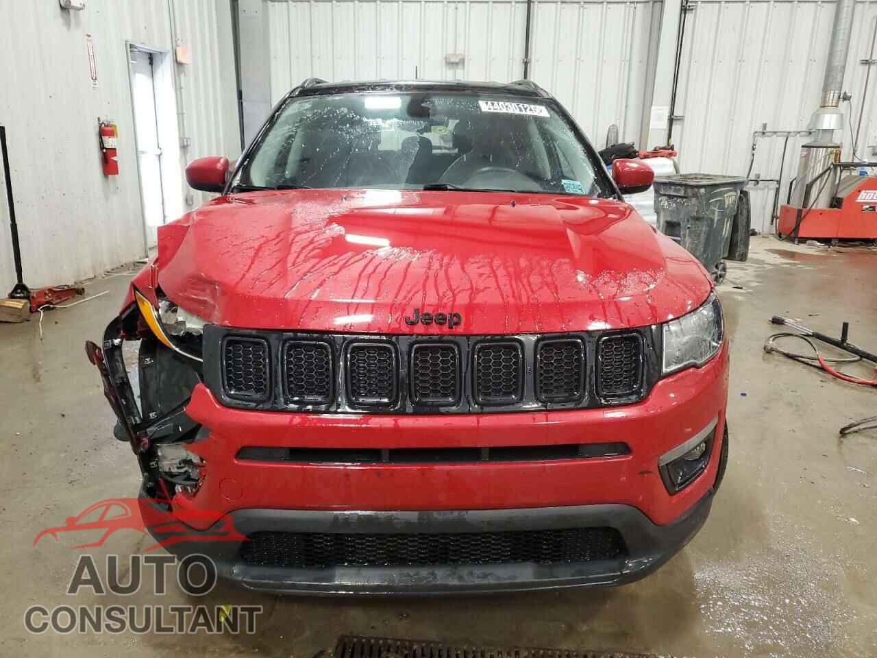 JEEP COMPASS 2018 - 3C4NJCBB2JT304972