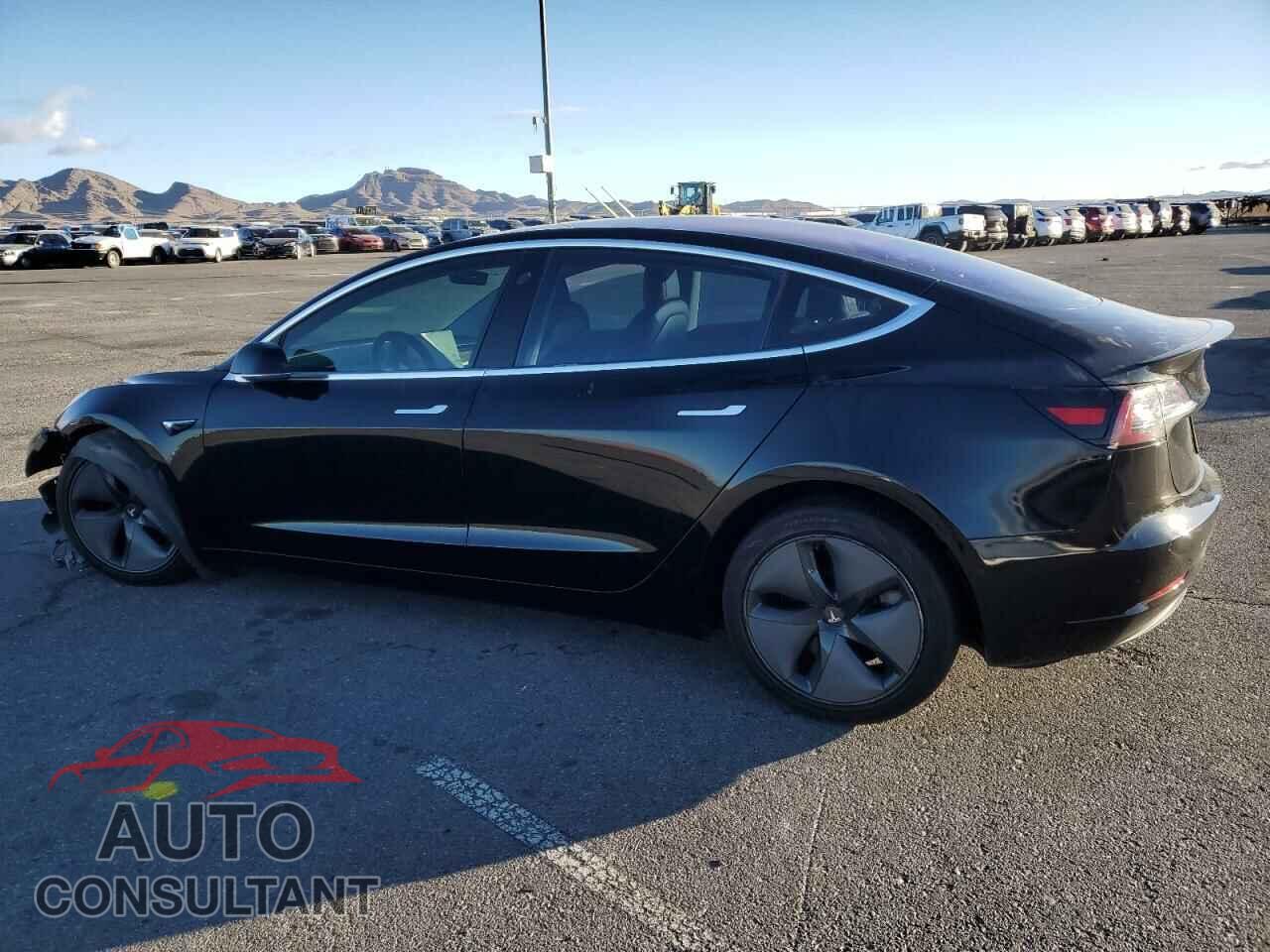TESLA MODEL 3 2018 - 5YJ3E1EA0JF003909